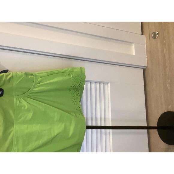 Athleta Lime Green Tennis Skort Pockets Turquoise Shorts M Athleisure Workout - Picture 2 of 5